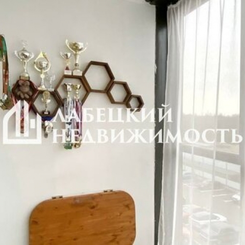 Продажа 1-комн квартиры на вторичном рынке Колпино г, Рубежное ш,  д. 10