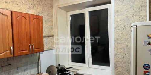 3-комн квартира Панферова ул,  д. 8
