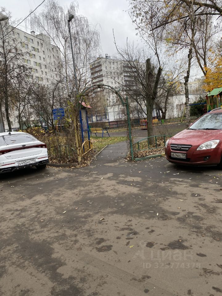 Продажа 2-комн квартиры на вторичном рынке Краснодарская улица, 60