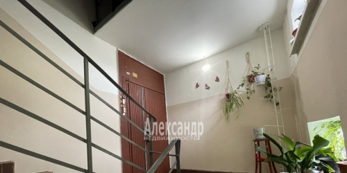 1-комн квартира Бугры пос., Шоссейная ул. ,  д. 32