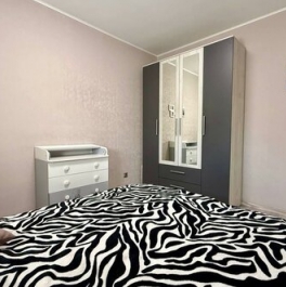 Продажа 2-комн квартиры на вторичном рынке Кудрово г, Ленинградская ул