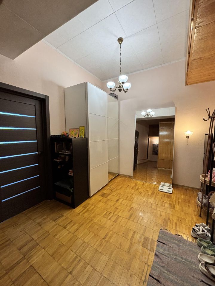 Продажа 2-комн квартиры на вторичном рынке Казарменный переулок, 8С3