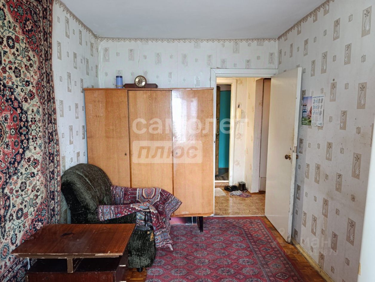 Продажа 2-комн квартиры на вторичном рынке Коломна, Весенняя улица, 14