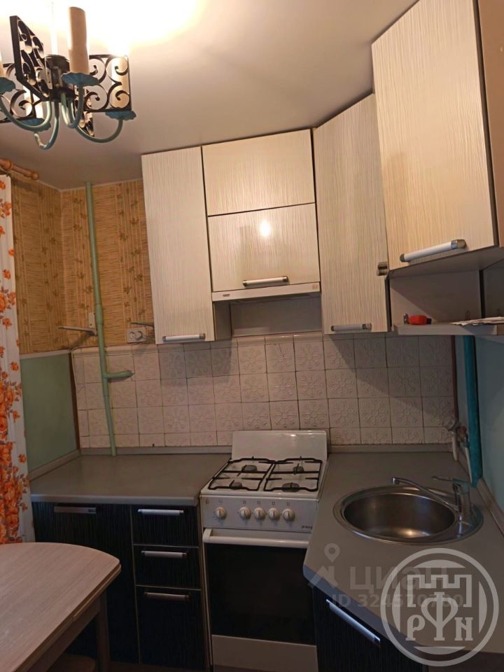 Продажа 3-комн квартиры на вторичном рынке Кронштадт, Гражданская улица, 21