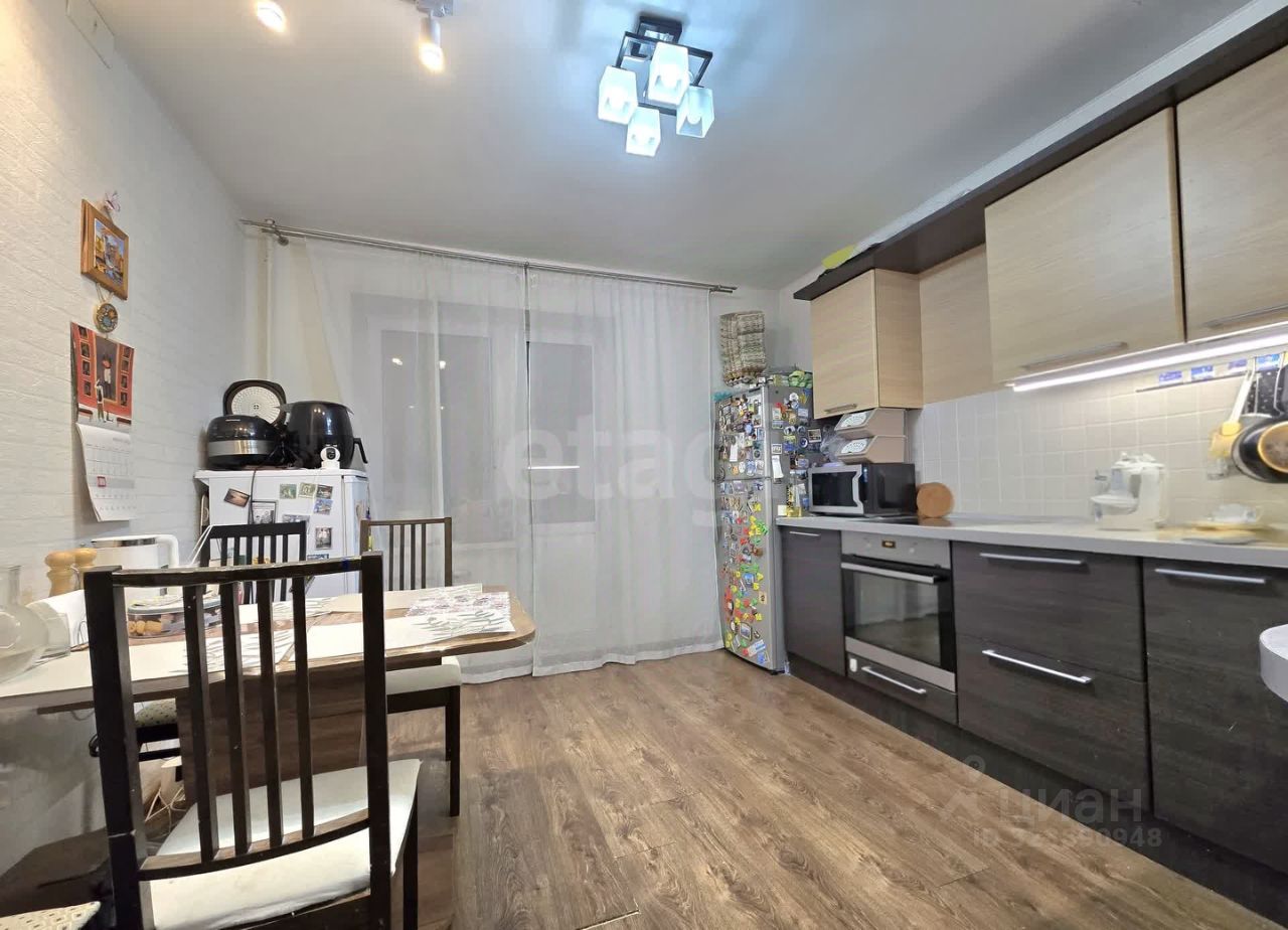 Продажа 2-комн квартиры на вторичном рынке Раменское, улица Молодежная, 18