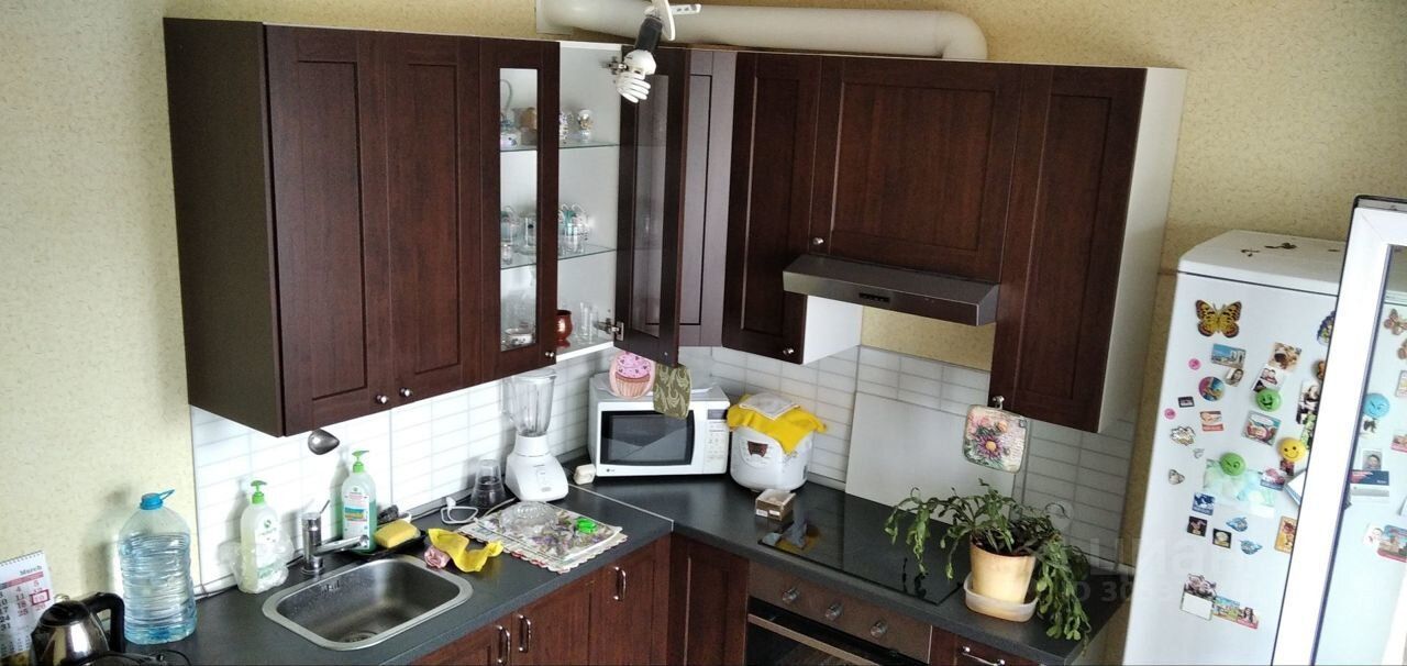 Продажа 2-комн квартиры на вторичном рынке Гатчина, улица Генерала Сандалова, 1а