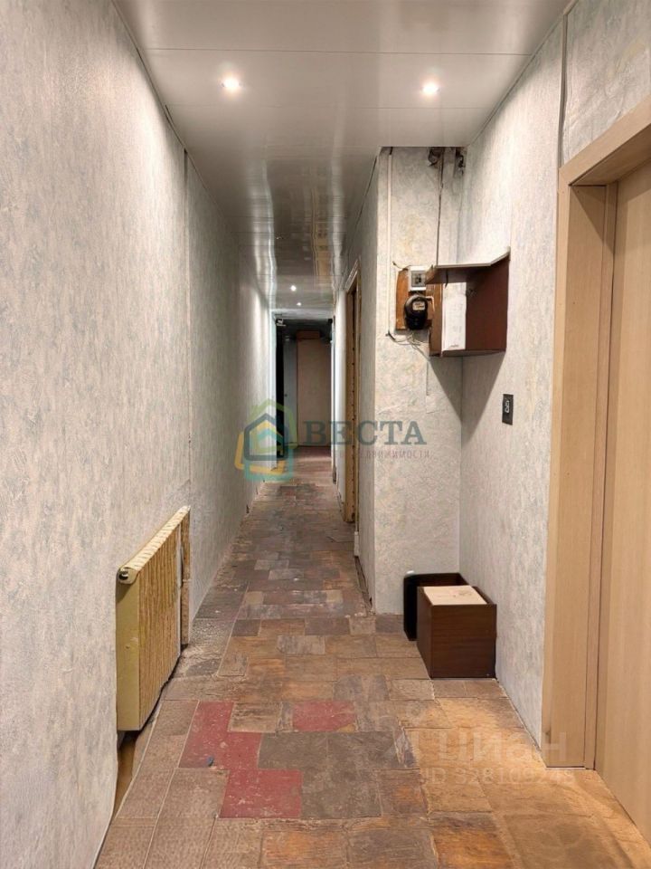 Продажа 3-комн квартиры на вторичном рынке Курляндская улица, 20