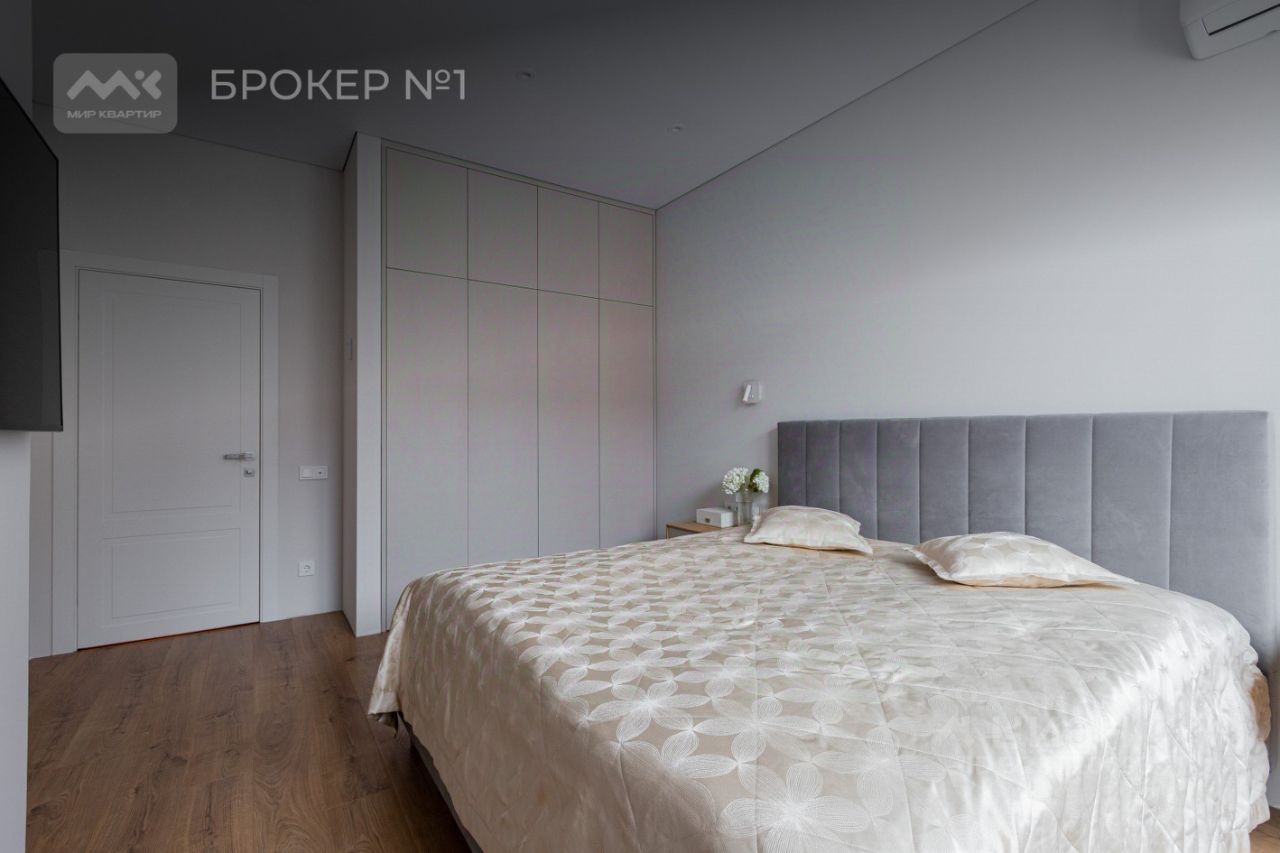 Продажа 3-комн квартиры на вторичном рынке Петровский проспект, 24к2