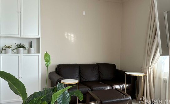 Продажа 1-комн квартиры на вторичном рынке Беловежская улица,  д. 61