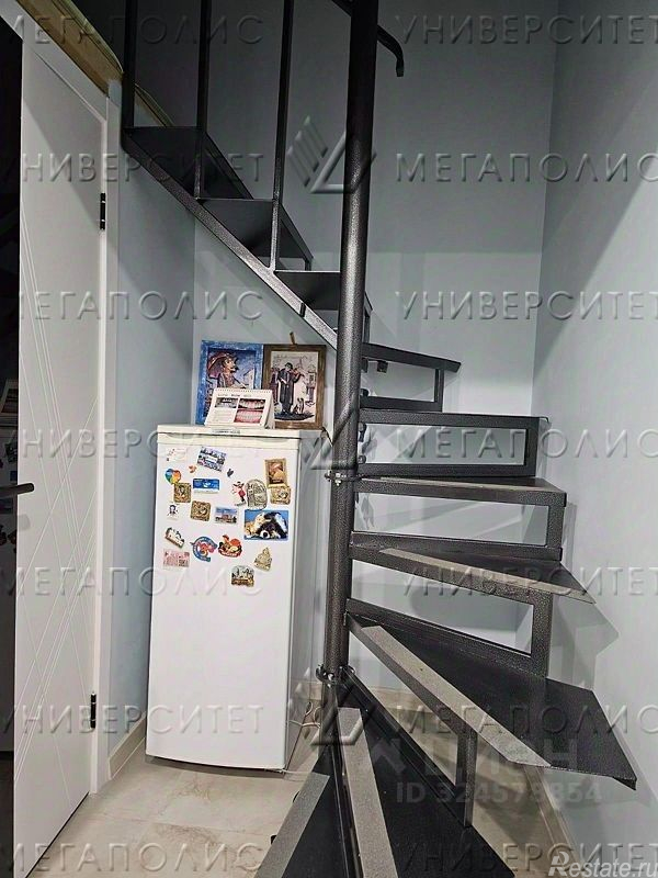 Аренда торгового помещения 60-летия Октября пр-кт,  д. 19