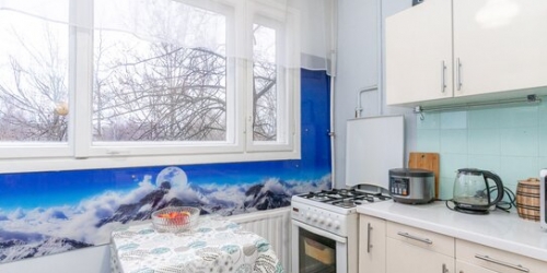 3-комн квартира Тимуровская улица,  д. 12