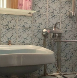 Продажа 2-комн квартиры на вторичном рынке улица Малышева,  д. 3