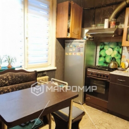 Продажа 1-комн квартиры на вторичном рынке улица Новосёлов,  д. 63