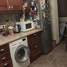 Продажа 2-комн квартиры на вторичном рынке Губернский мкр, улица Земская,  д. 13