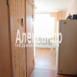 Продажа 1-комн квартиры на вторичном рынке Выборг, ул Рубежная,  д. 27