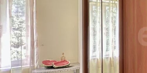 2-комн квартира улица Красных Зорь, 37