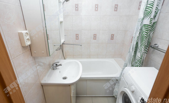 Продажа 2-комн квартиры на вторичном рынке Дачный пр-кт,  д. 36,  к. 7