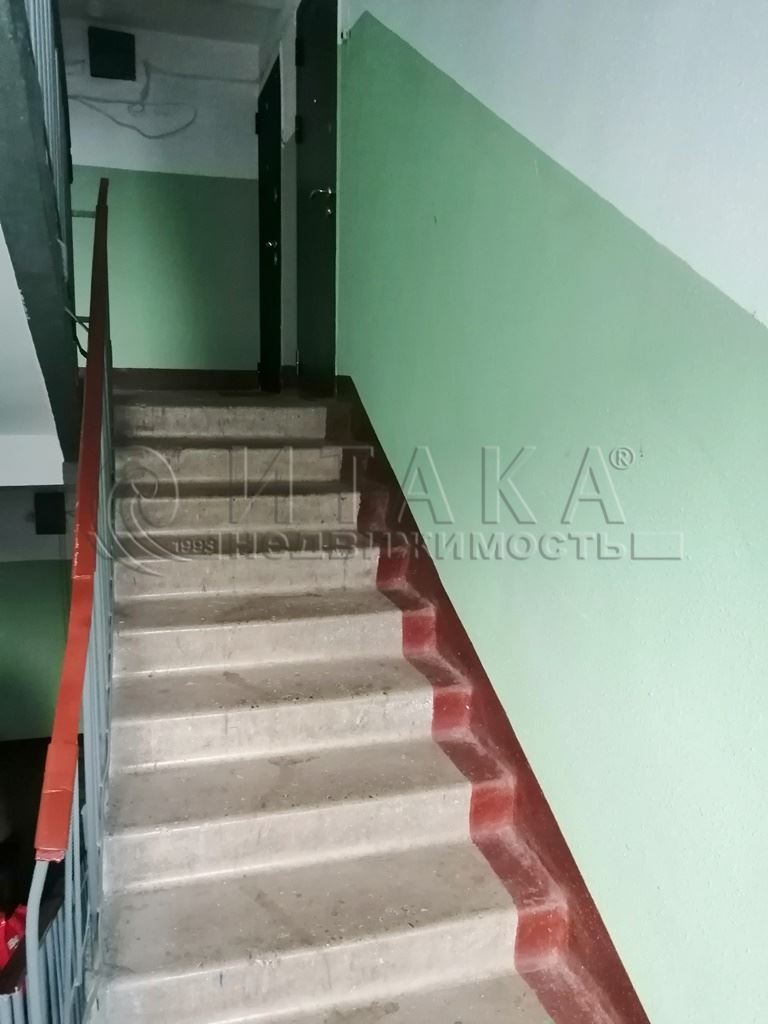 Продажа 2-комн квартиры на вторичном рынке Сланцы, Баранова,  д. 10