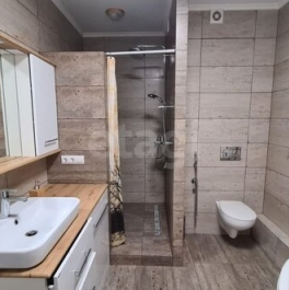 Продажа 1-комн квартиры на вторичном рынке Ленинградская улица,  д. 46