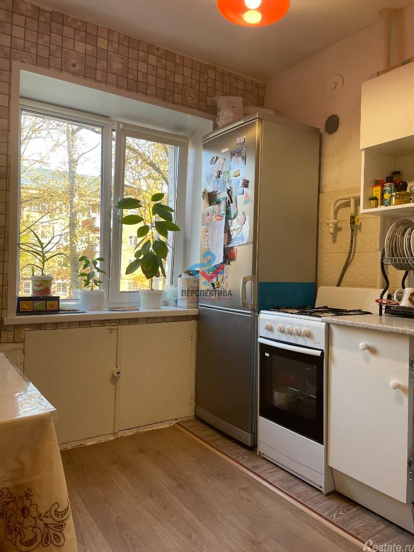 Продажа 1-комн квартиры на вторичном рынке Чехов, улица Полиграфистов, 4