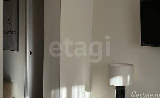 Продажа 3-комн квартиры на вторичном рынке Варшавская ул,  д. 51,  к. 1