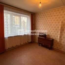 Продажа 2-комн квартиры на вторичном рынке Передовиков ул,  д. 1/6