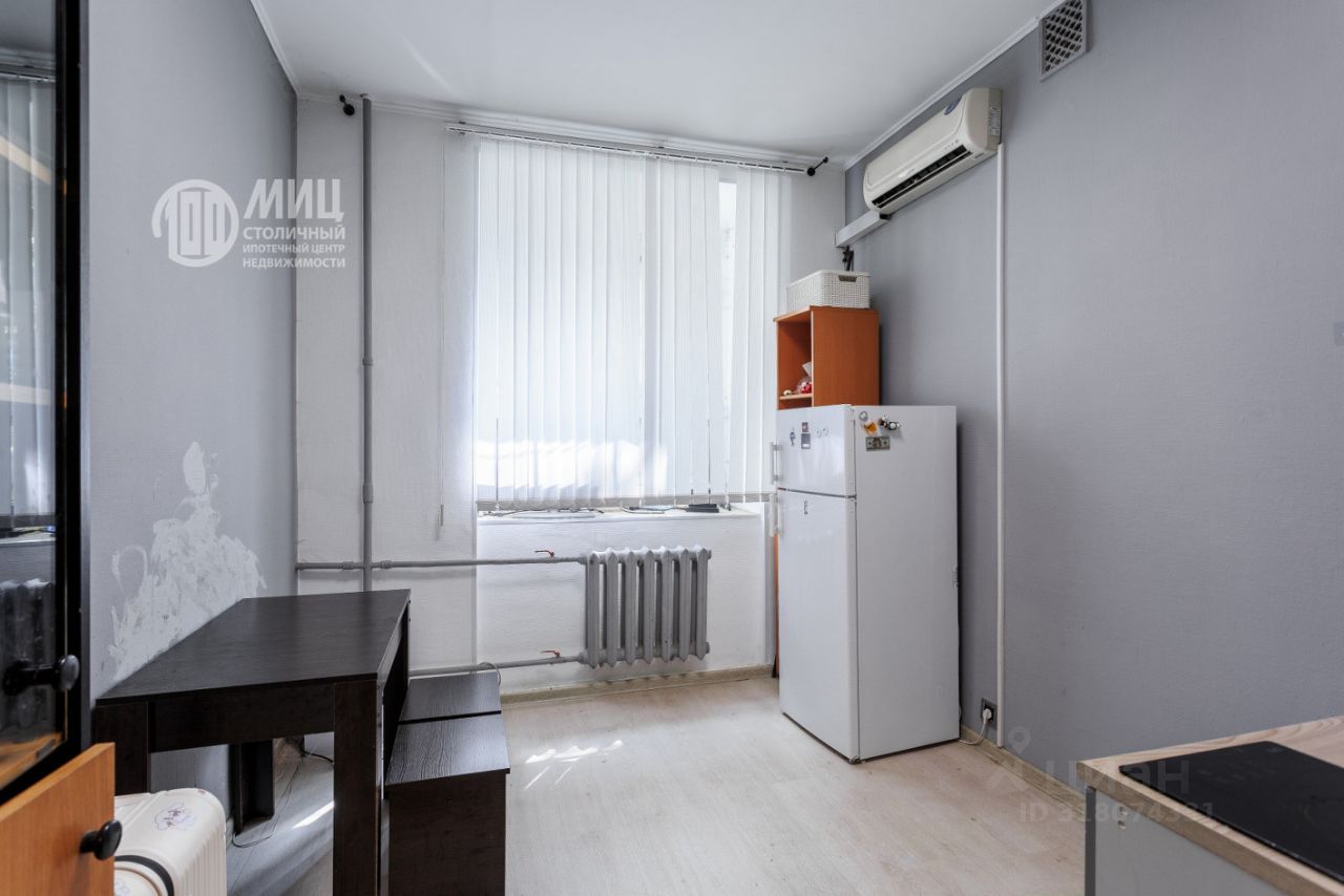 Продажа 1-комн квартиры на вторичном рынке улица Марии Ульяновой, 17К1