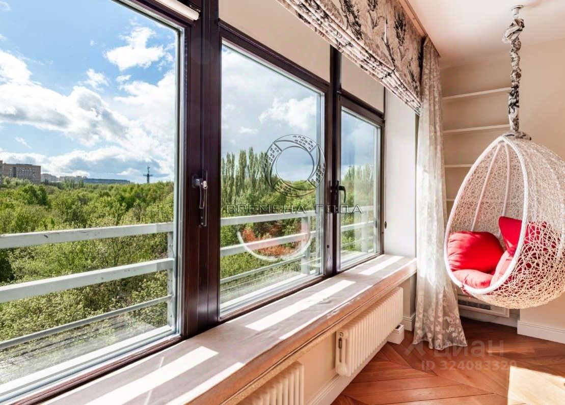 Продажа 5-комн квартиры на вторичном рынке улица Фотиевой,  д. 6к1