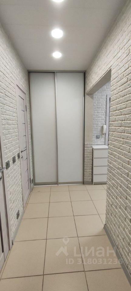 Аренда 1-комн квартиры на вторичном рынке Дзержинский, Лесная улица, 1