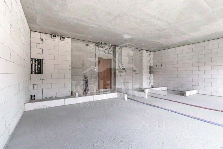 Продажа 2-комн квартиры на вторичном рынке Мосфильмовская улица, 1к3