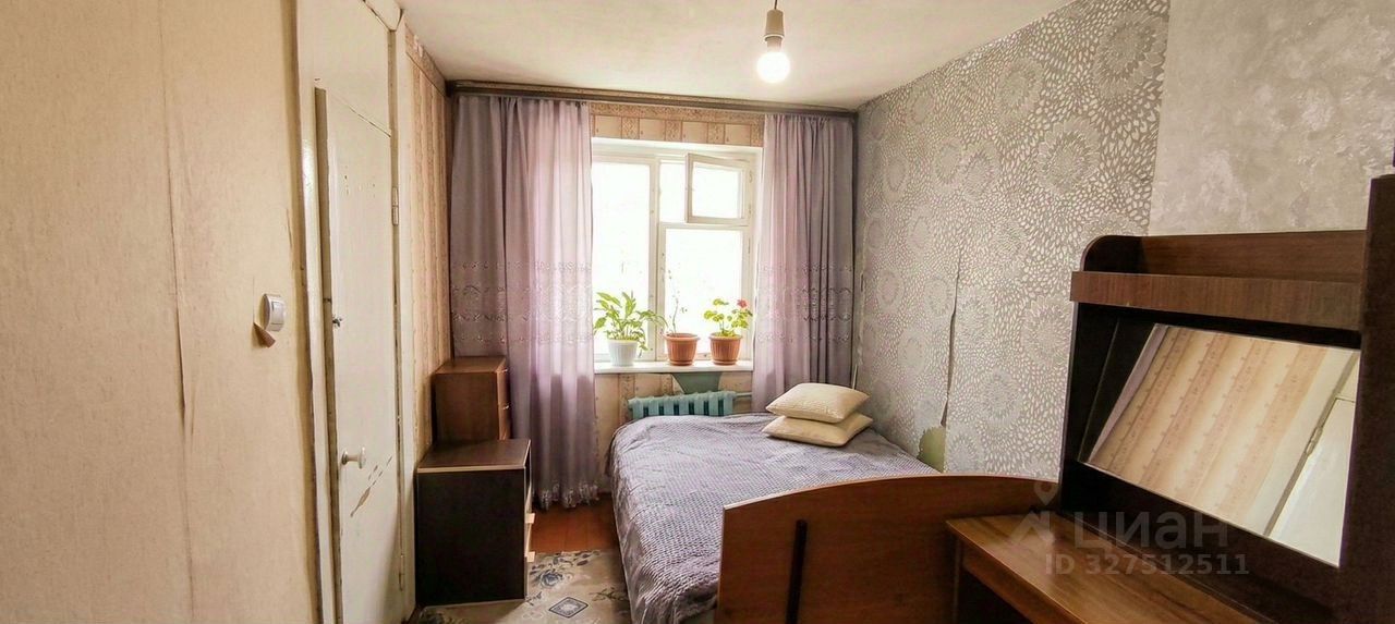Продажа 3-комн квартиры на вторичном рынке Серпухов, улица Чернышевского, 31