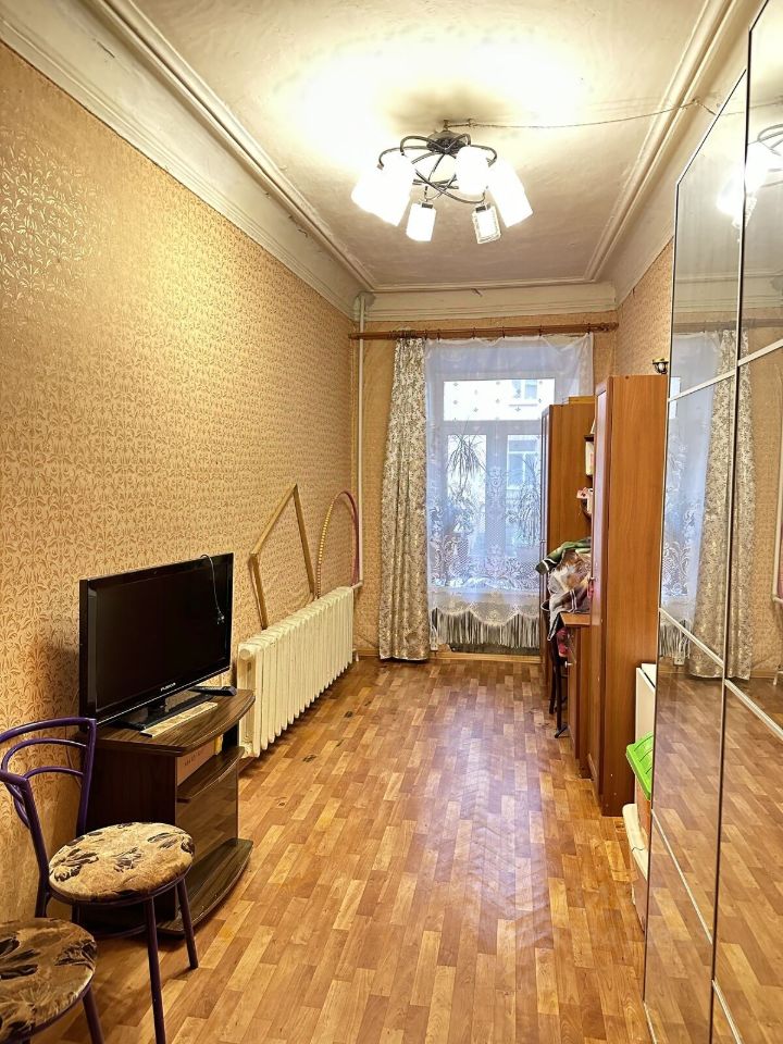 Продажа 3-комн квартиры на вторичном рынке улица Лизы Чайкиной, 22