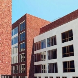 Продажа 2-комн квартиры на вторичном рынке улица Льва Толстого,  д. 23 к1