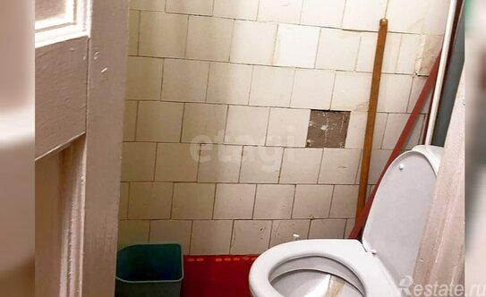 Продажа 1-комн квартиры на вторичном рынке Серпухов, улица Возрождения,  д. 17