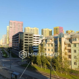 Продажа 1-комн квартиры на вторичном рынке Глухарская улица,  д. 20 с1
