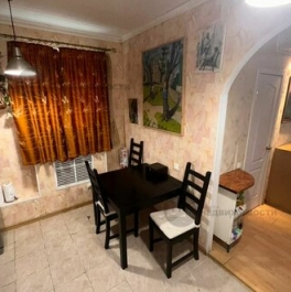 Продажа 3-комн квартиры на вторичном рынке 15-я линия,  д. 30