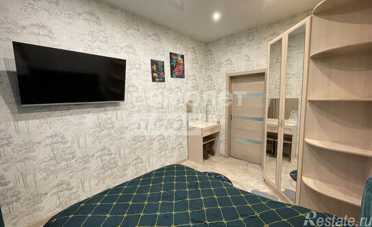 Продажа 4-комн квартиры на вторичном рынке Орехово-Зуевский городской округ, 2-я Ленинская улица,  д. 5