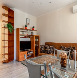 Аренда 3-комн квартиры на вторичном рынке ул Покровка,  д. 7/9-11,  к. 1