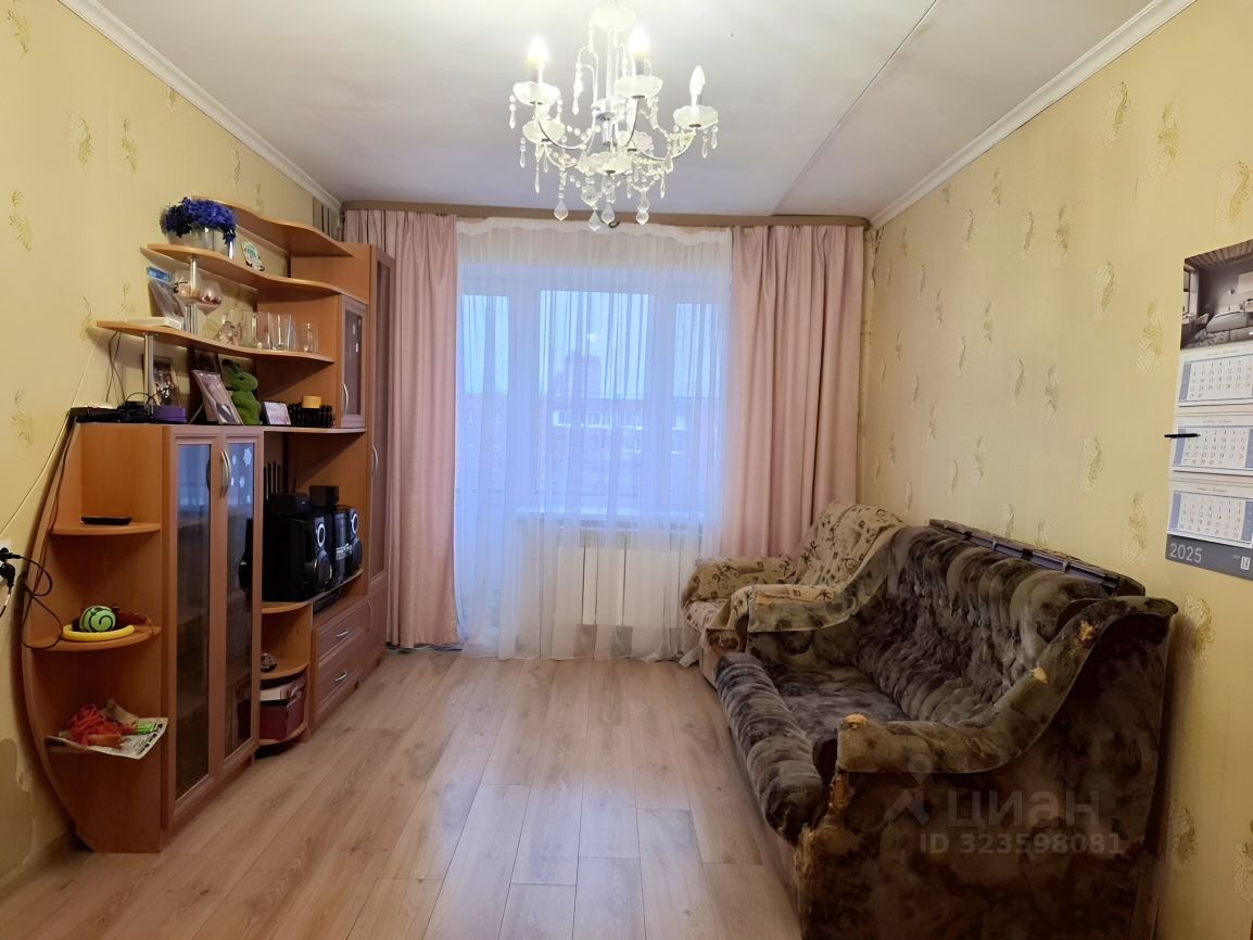 Продажа 3-комн квартиры на вторичном рынке Тосно г., проспект Ленина, 20