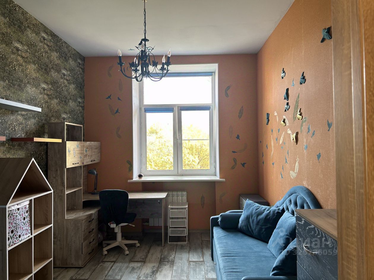 Продажа 3-комн квартиры на вторичном рынке Химки, Московская улица, 11