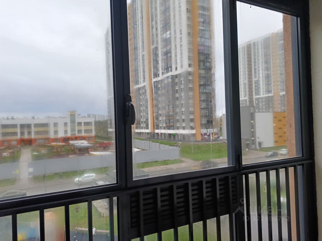 Продажа 2-комн квартиры на вторичном рынке улица Лидии Зверевой, 3к3