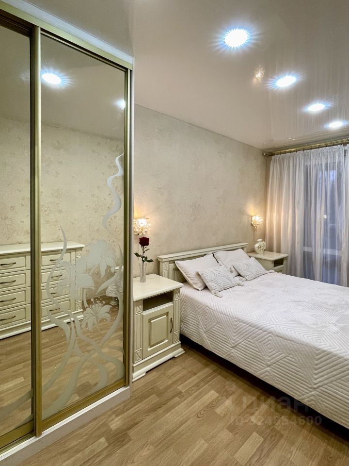 Продажа 3-комн квартиры на вторичном рынке Королев, улица Горького,  д. 4