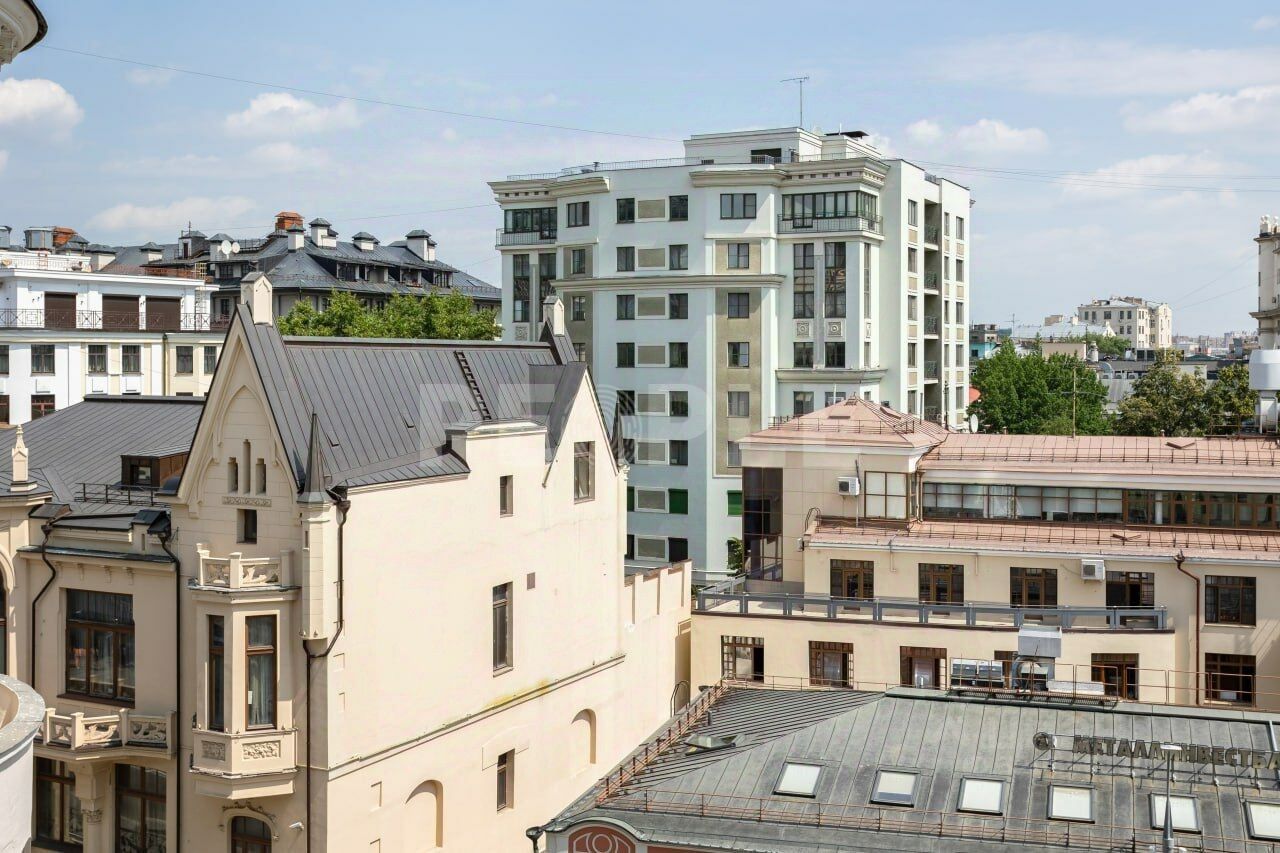 Продажа 3-комн квартиры на вторичном рынке улица Большая Полянка, 44