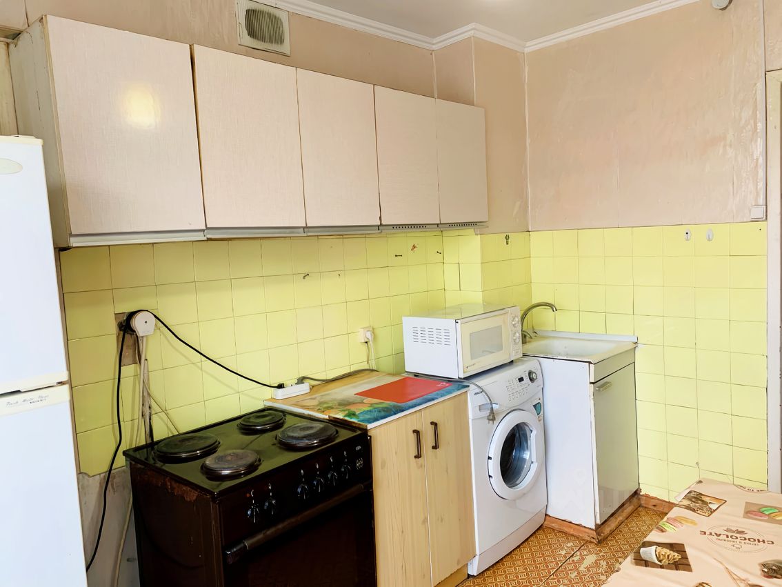 Продажа 3-комн квартиры на вторичном рынке Воронежская улица, 28К1