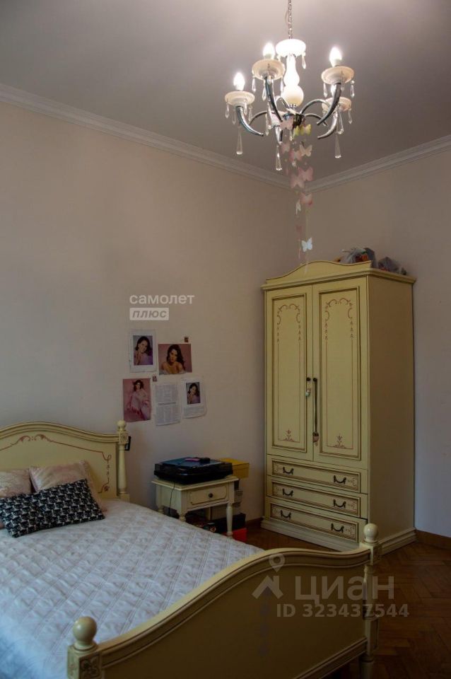 Продажа 3-комн квартиры на вторичном рынке улица Покровка, 41С2