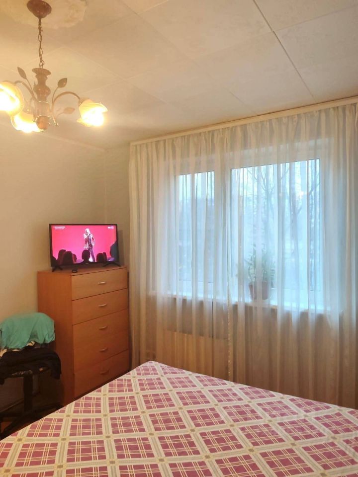 Аренда 3-комн квартиры на вторичном рынке Митинская улица, 44