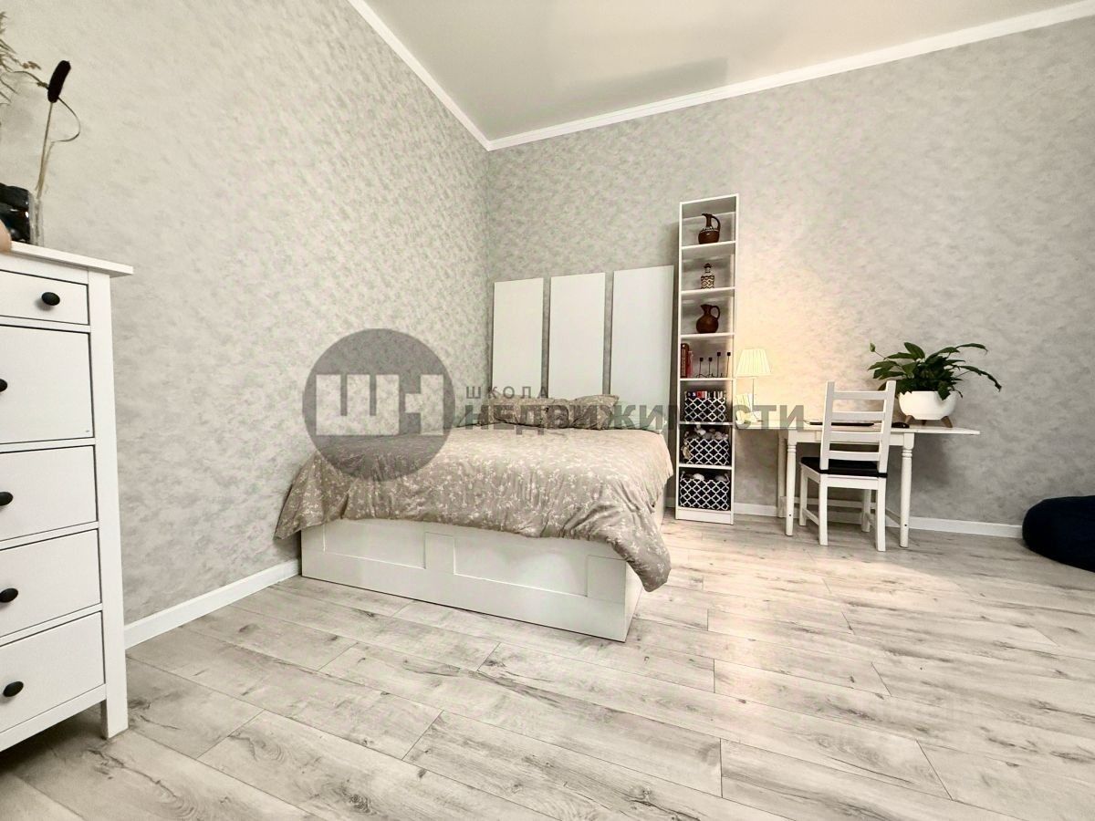 Продажа 1-комн квартиры на вторичном рынке Кронштадт, Посадская улица, 5