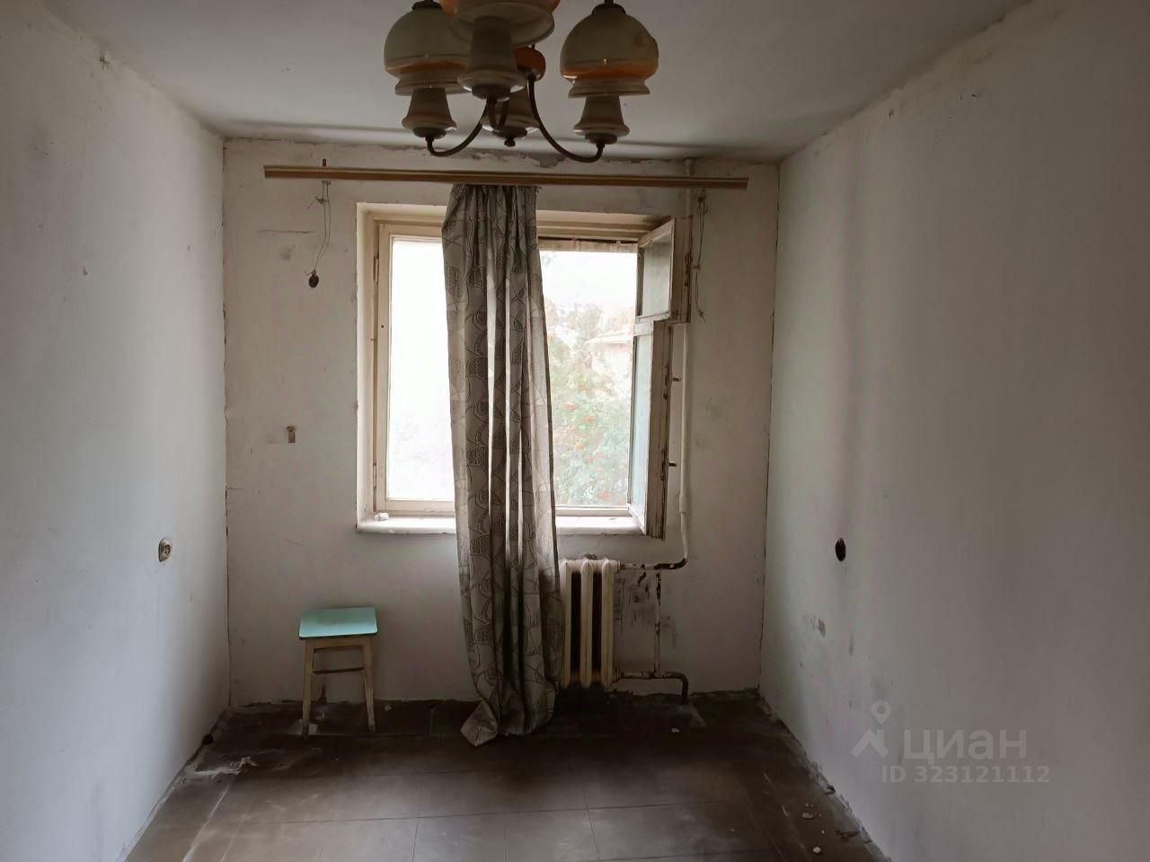 Продажа 3-комн квартиры на вторичном рынке Чехов, улица Полиграфистов, 17