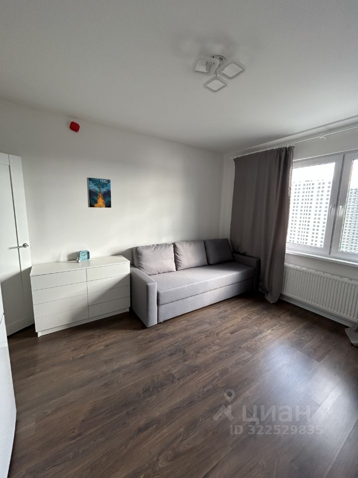 Аренда студии проспект Большевиков, 68к1