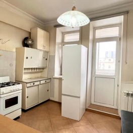 Продажа 4-комн квартиры на вторичном рынке Краснопресненская набережная,  д. 2/1